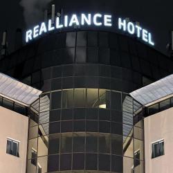Вывеска гостиницы REALLIANCE